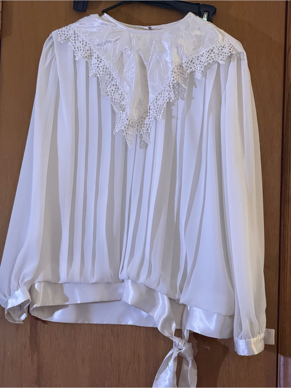 In The Mood Vintage White Lace-Trim Pleated Blouse - Women Tops Size 10